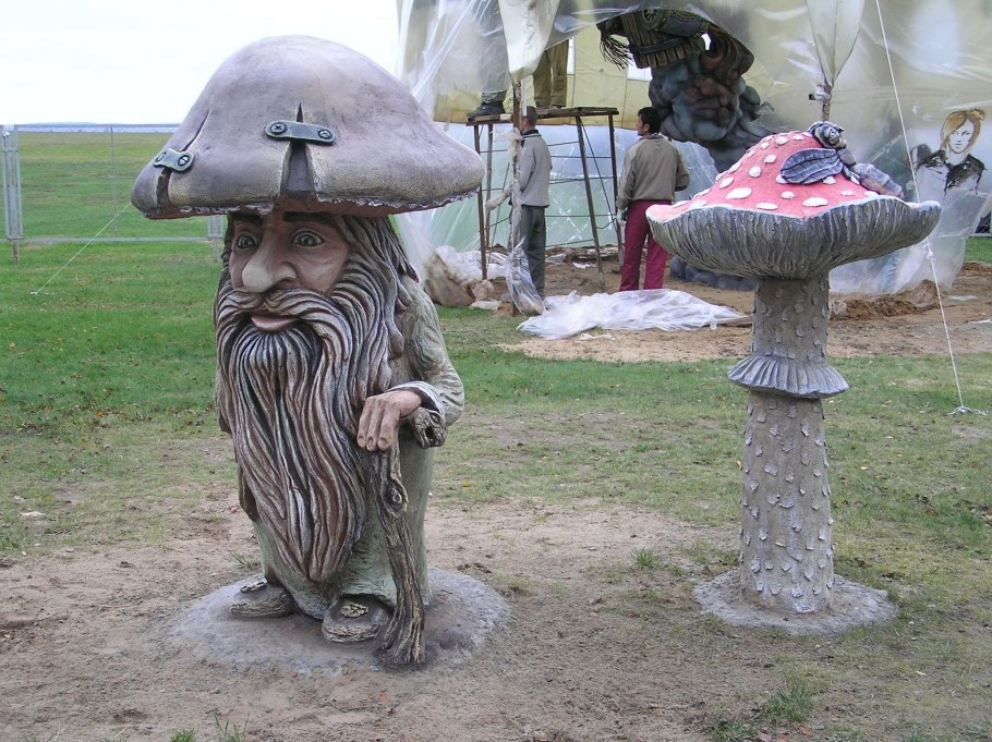 Скульптуры из бетона Владимира Колесникова