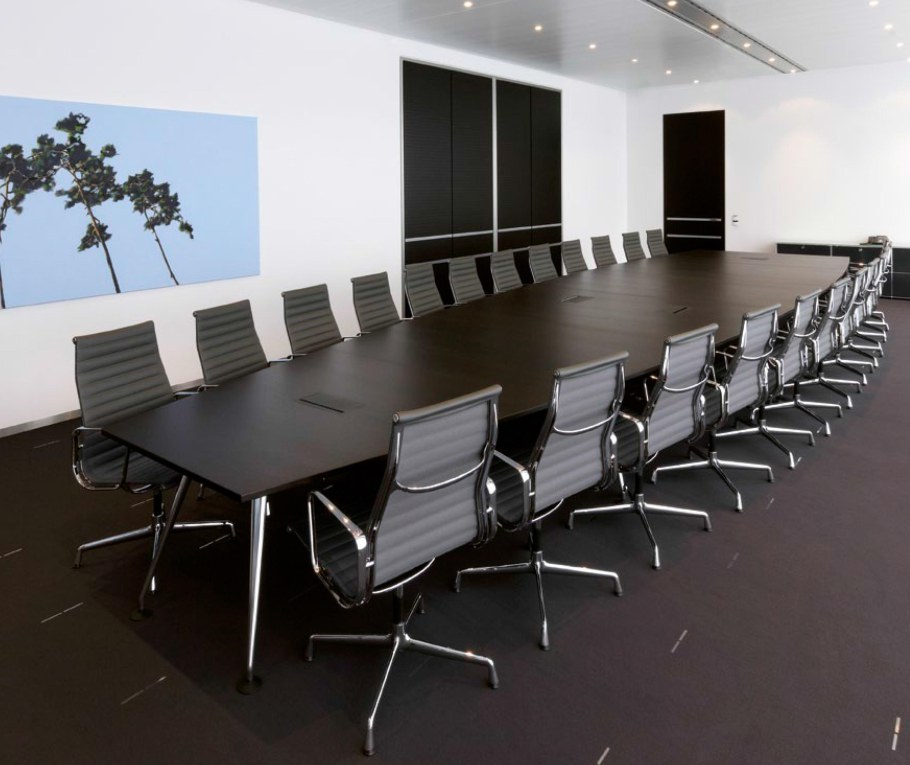 Стол для переговоров MEDAMORPH, Vitra