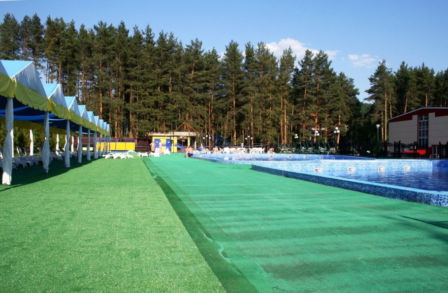 Бассейн скиммерного типа