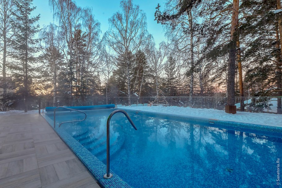 Бархатные сезоны Сочи бассейн