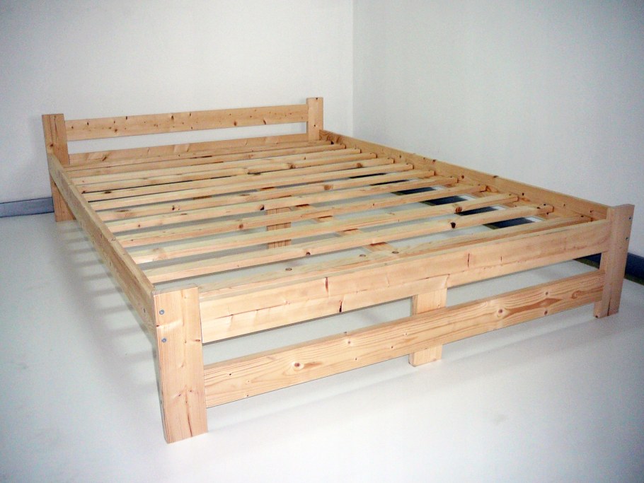 Кровать из сосны 180х200 добрый мастер