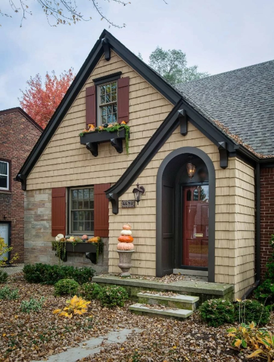 Маленький кирпичный домик