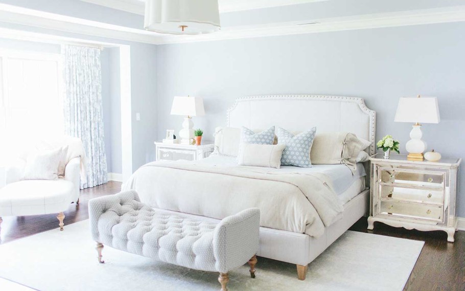 Спальня в пастельных тонах