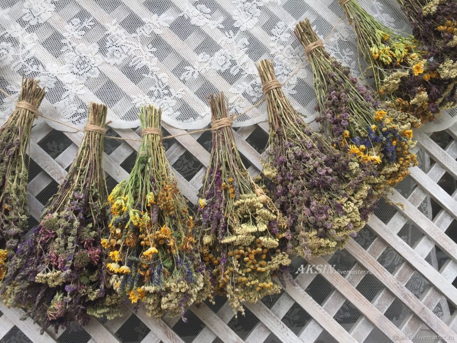 Гирлянда из сухоцветов