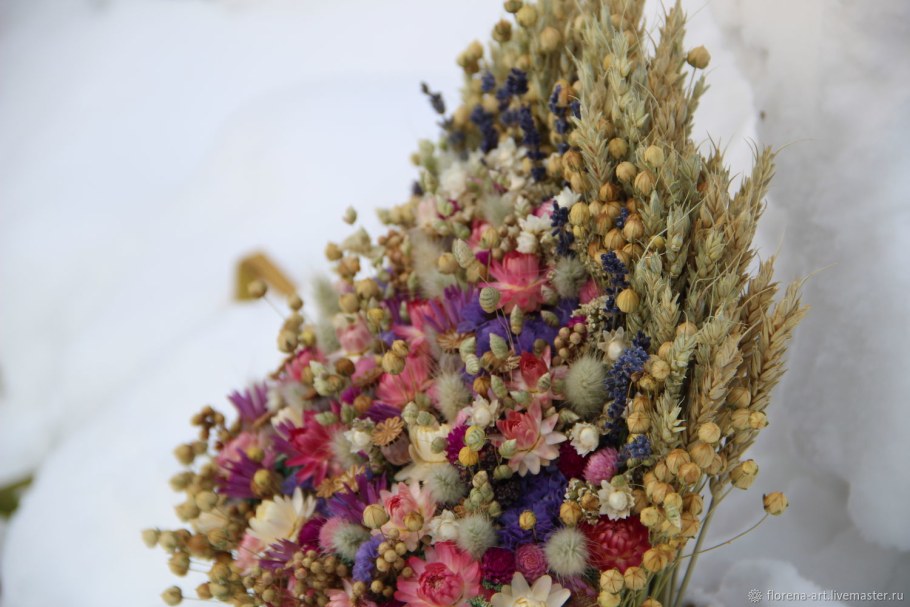 Вегетативная композиция из сухоцветов
