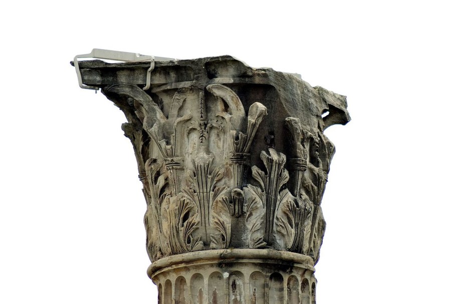 Колонна Коринфского ордера