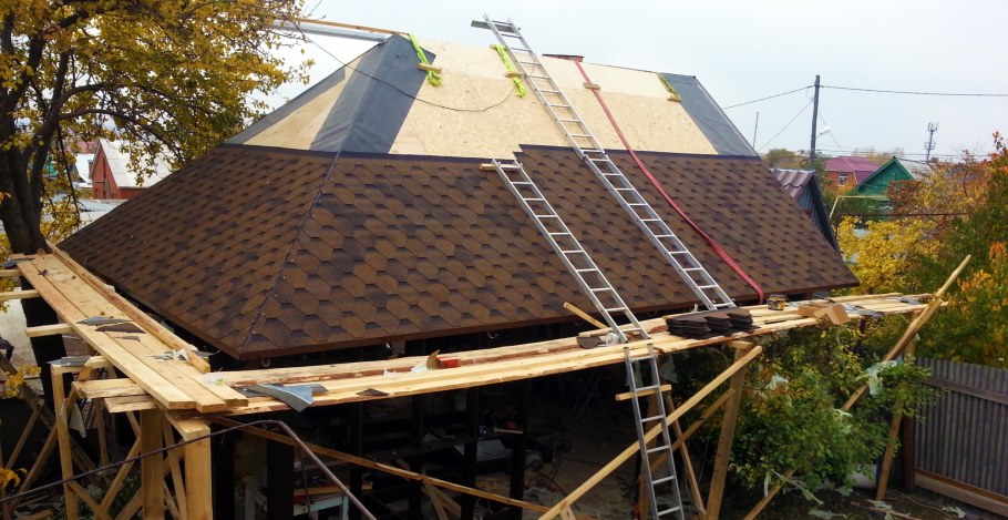 Беседка с мягкой кровлей