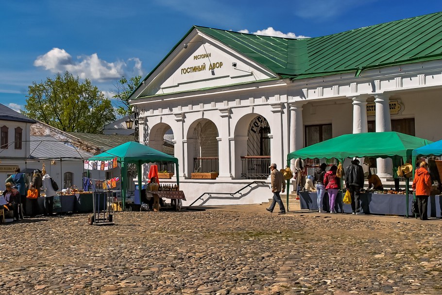 Гостиный двор, Санкт-Петербург, Невский проспект, 35