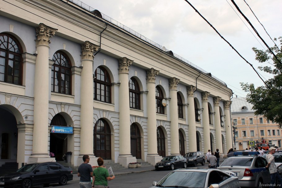 Санкт-Петербург Гостиный двор Невский проспект