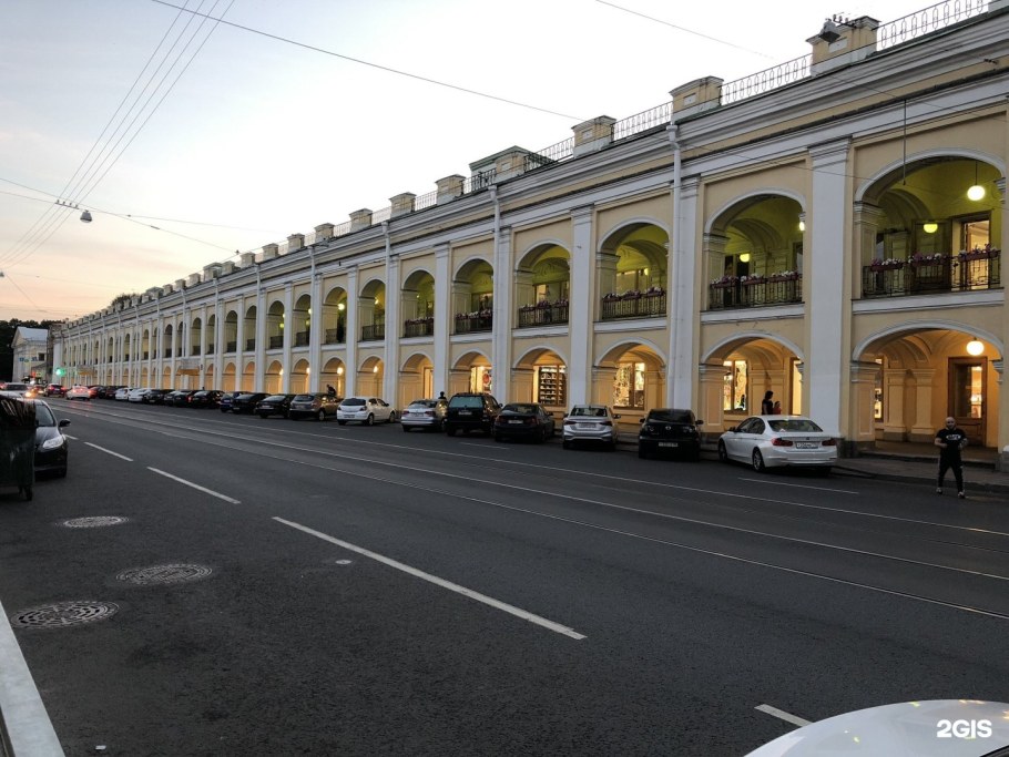 Невский проспект Гостиный двор