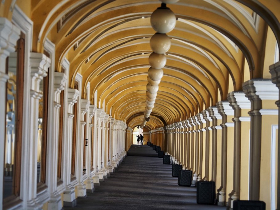 Санкт-Петербург Гостиный двор Невский проспект