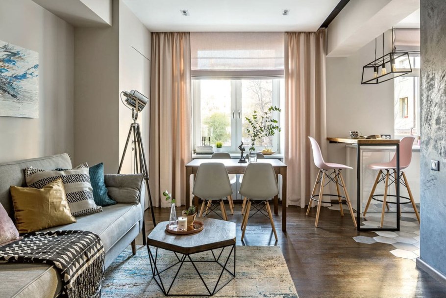 Интерьер гостиной в сталинке