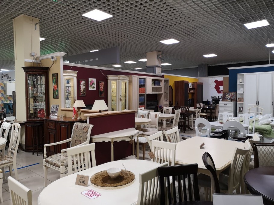 Мебельный на Щелковском шоссе 2000г