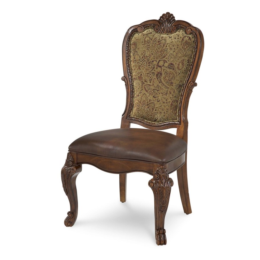 Стул с подлокотниками Robert Arm Chai