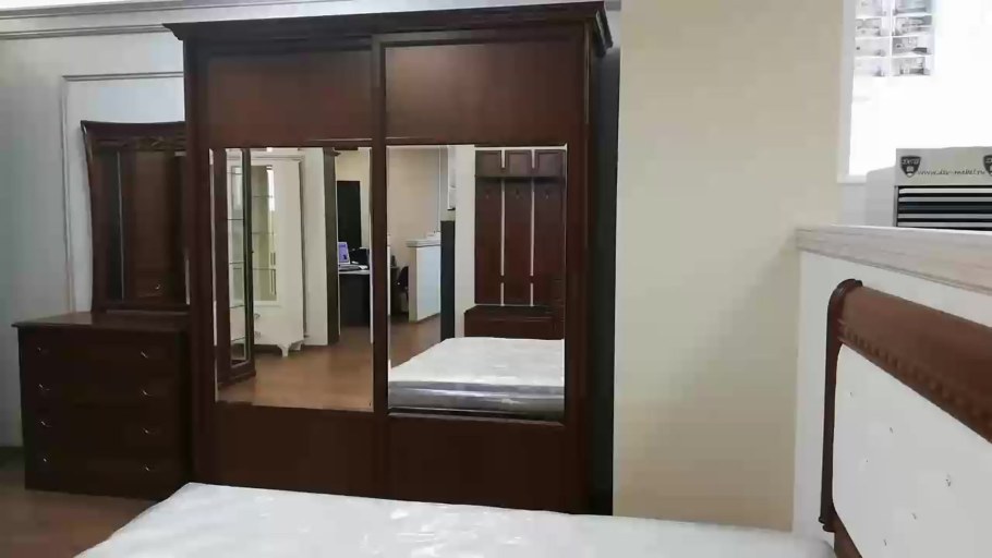 Дубна стул гигант