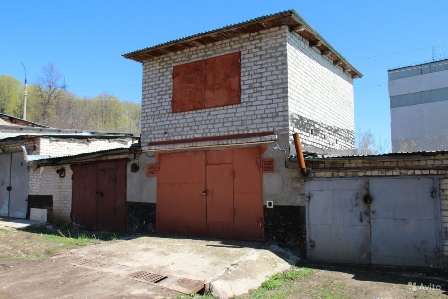 Двухэтажный гараж в кооперативе