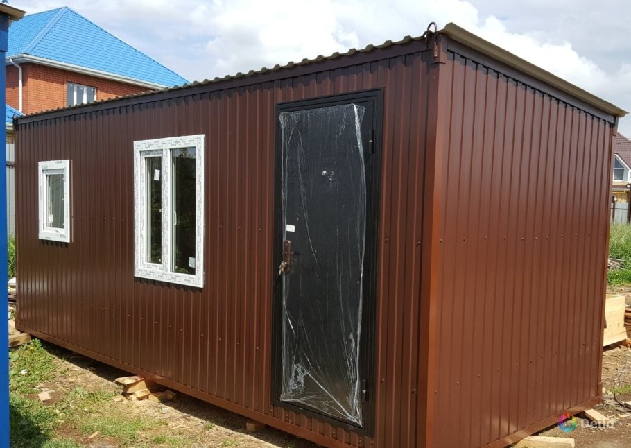 Бытовка обшитая профлистом