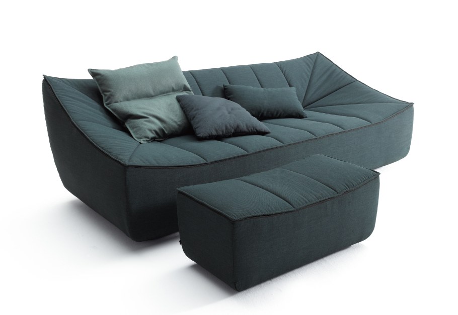 Кушетка в спальню