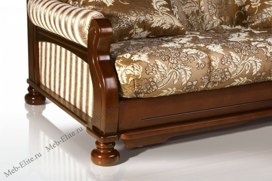 Диваны на деревянном каркасе из массива