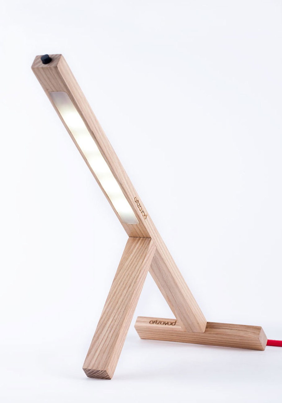 Светильник из бруса