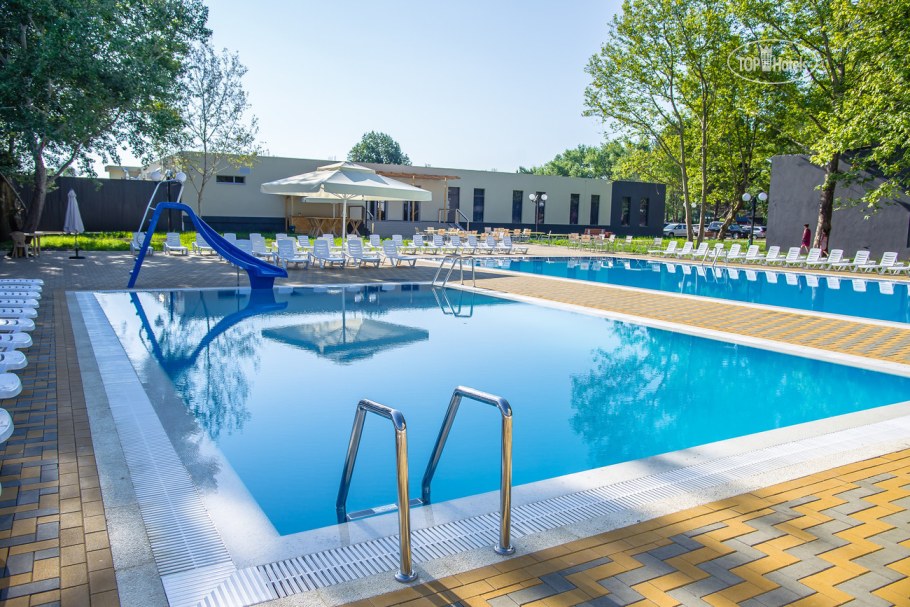 Икс фит Химки