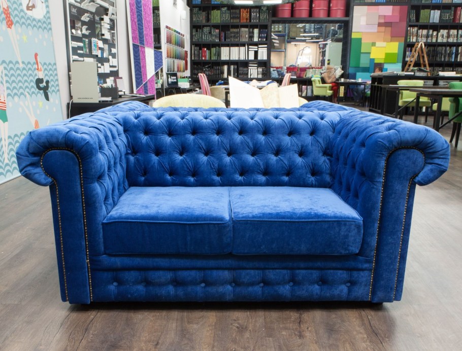 Диван с местом для хранения