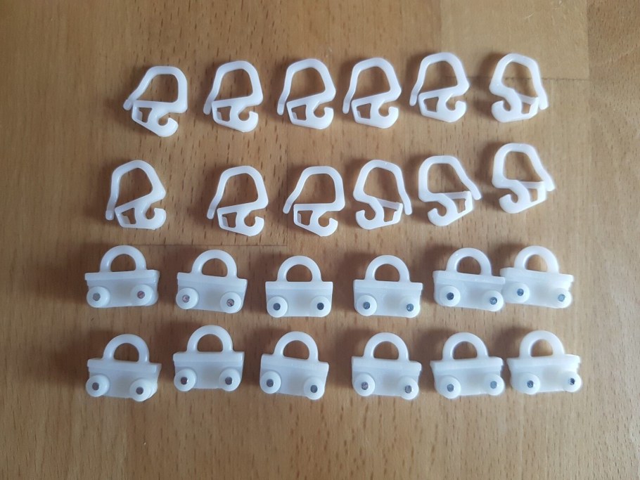 Глайдер для алюминиевого карниза