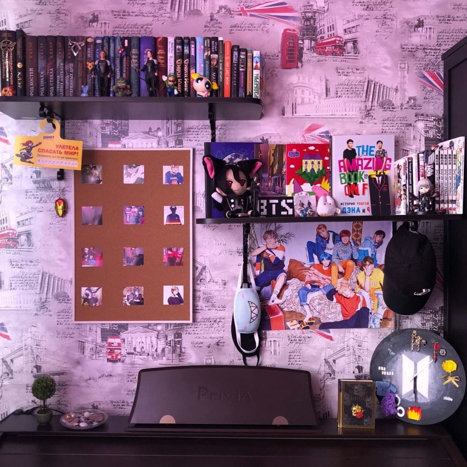 Комната АРМИ BTS