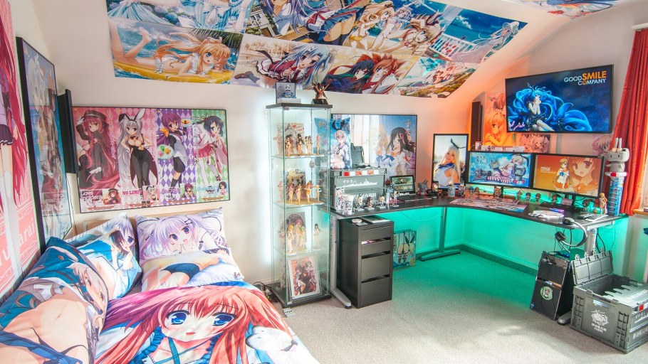 Комната анимешницы