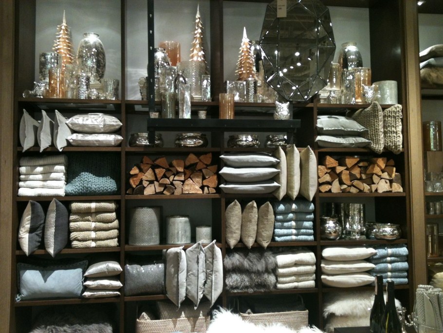 Товарно-декоративные витрины