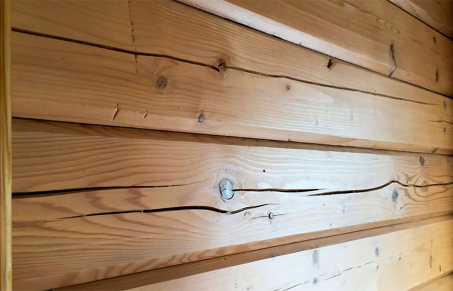 Щели в доме из бруса