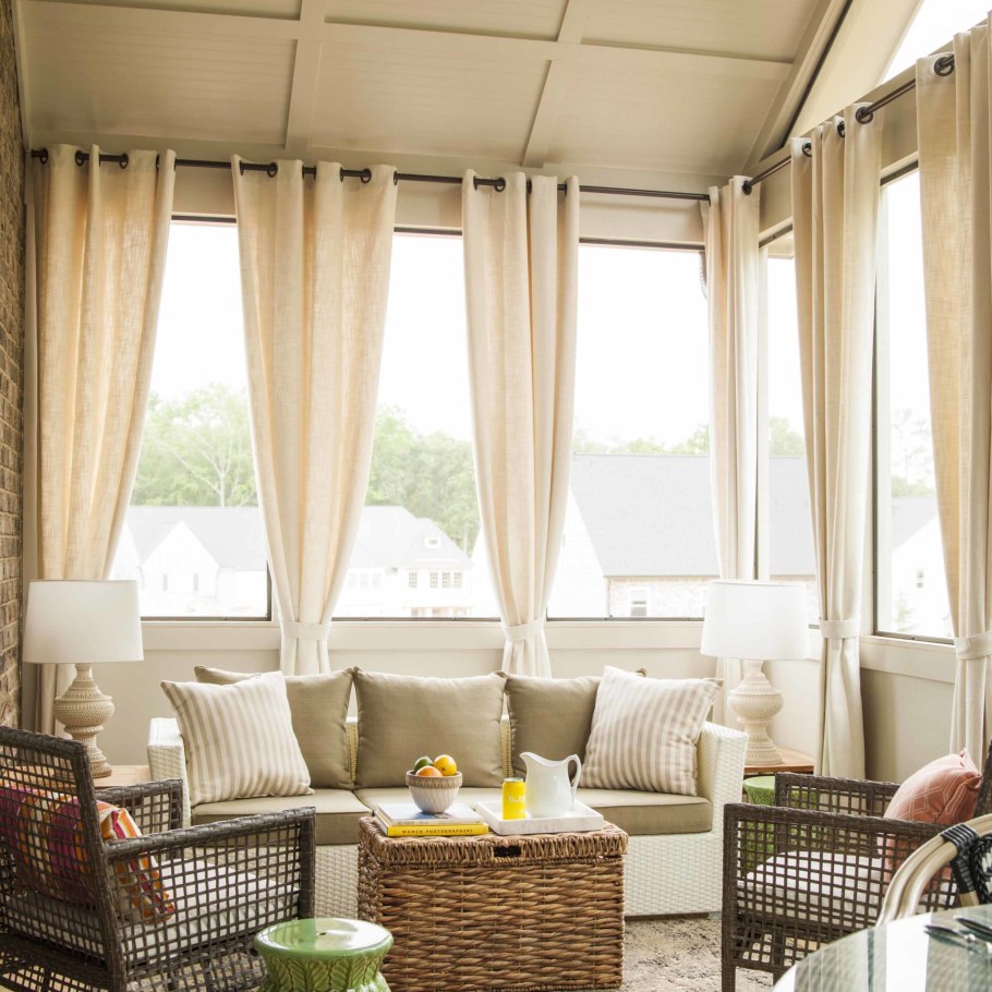 Занавески на веранду