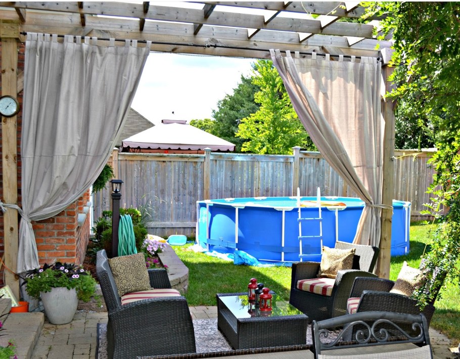 Занавески в беседку на дачу