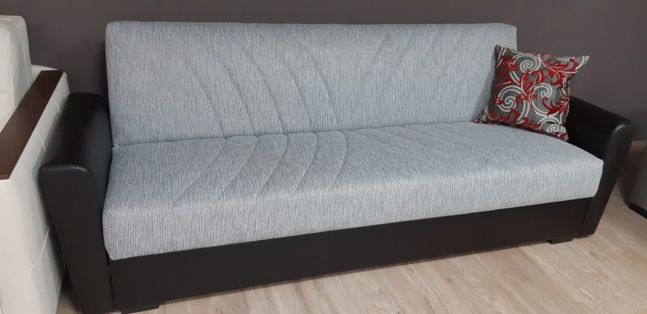 Шкаф платяной Мадрид 4