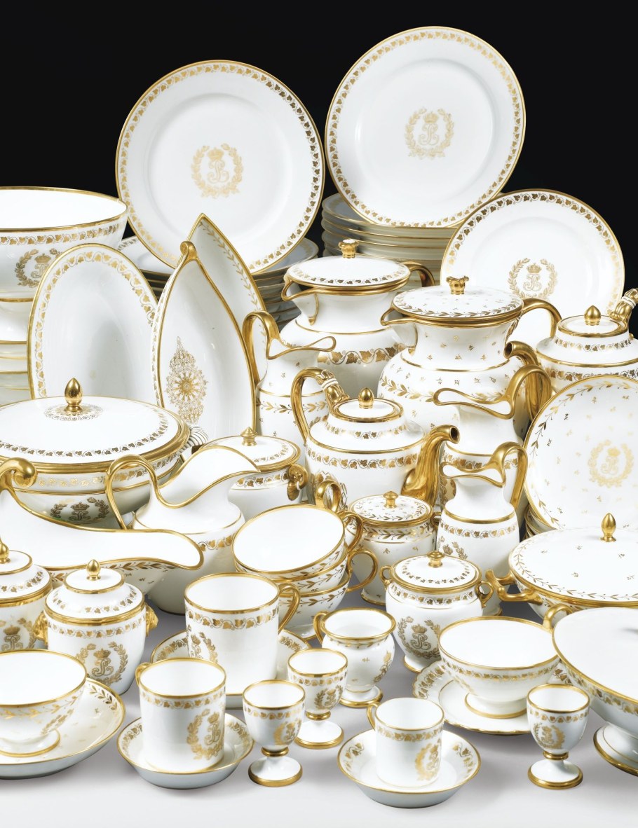 Шенонсо столовый сервиз