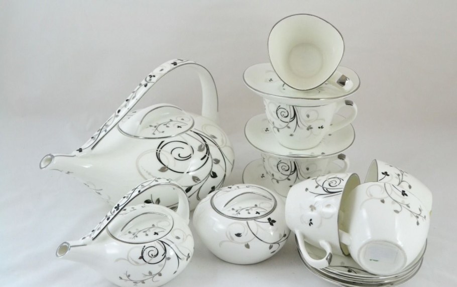 Посуда из фарфора
