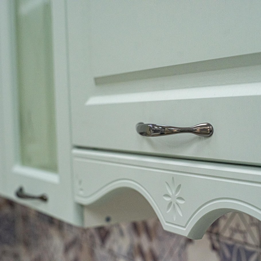 Кухня грейвуд цвет карельская береза