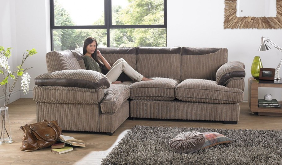 Угловой диван из Мешковины