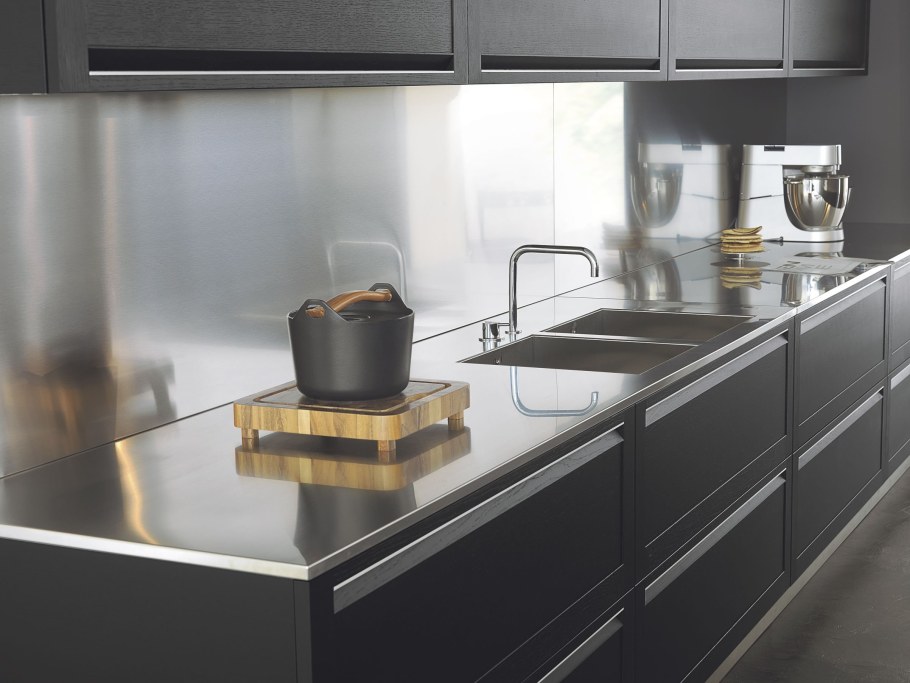 Столешница из нержавейки для кухни