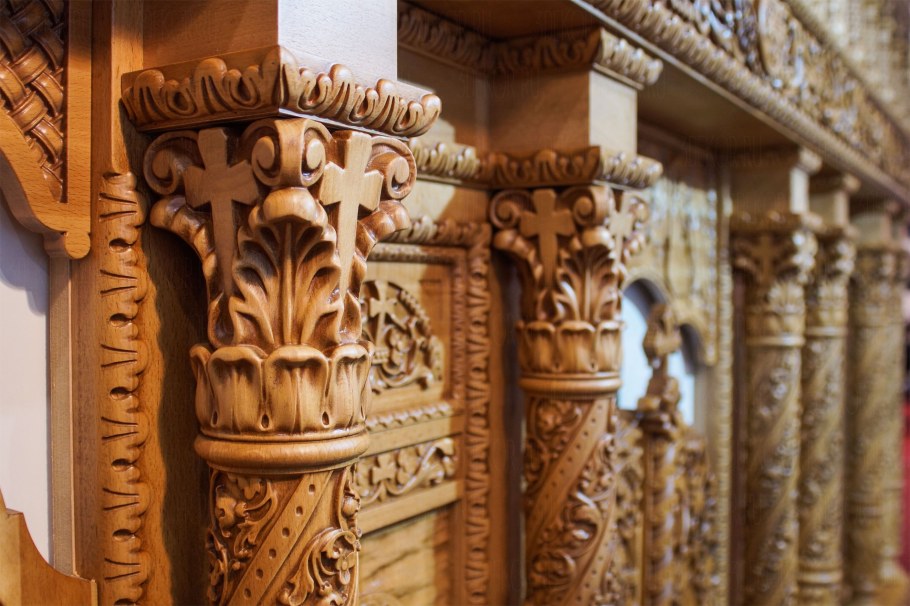 Ставрос резной декор