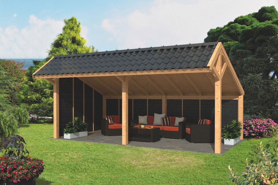 Беседка с двускатной крышей