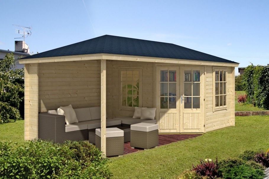 Дачная беседка с хозблоком