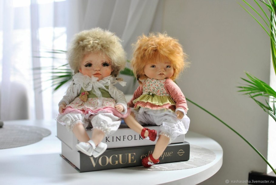 Куколки щекастики