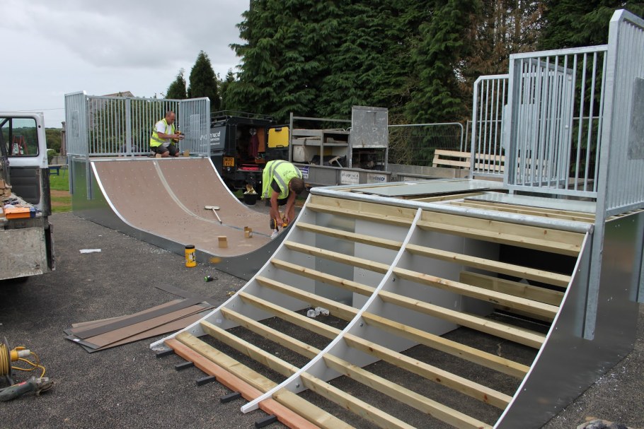 Дом 2 рампа для скейтбординга