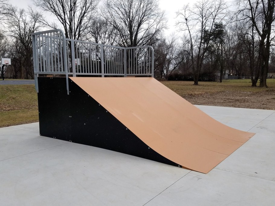 Квотер скейт парк