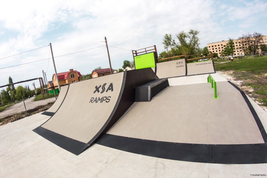 Тропаревский парк скейт парк