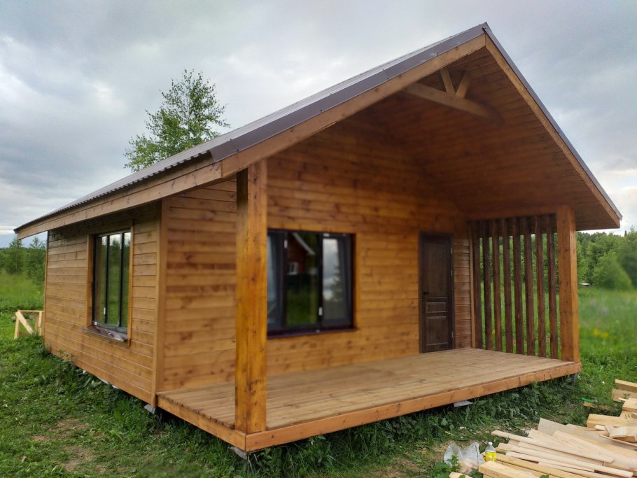 Летний щитовой домик