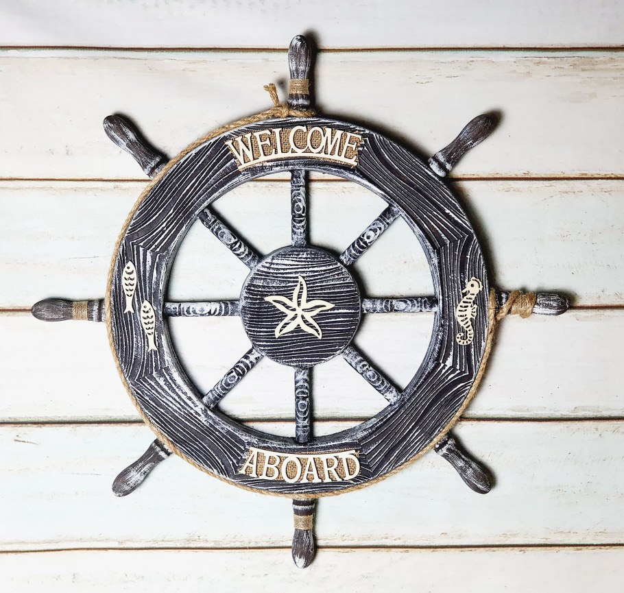 Настенный декоративный штурвал