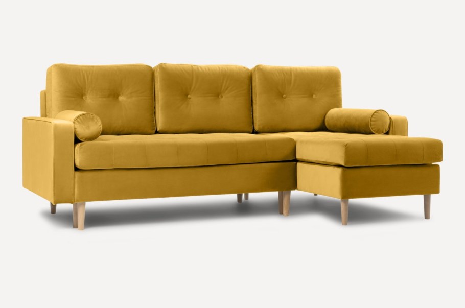 Желтый диван