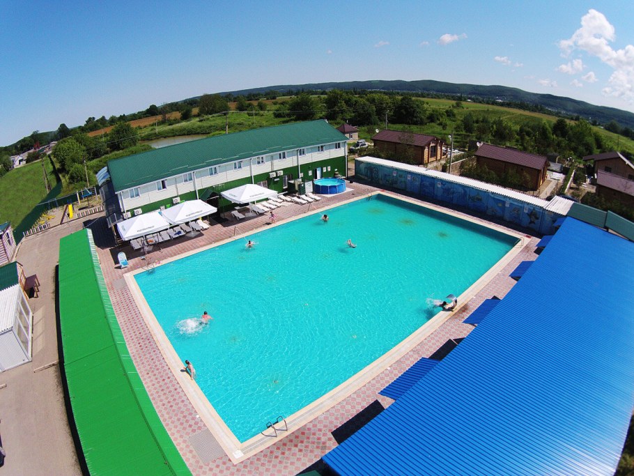 Термальный бассейн Домбай